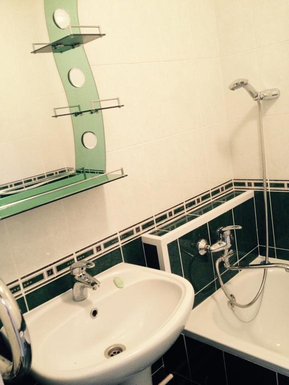 Люкс На Юго-Востоке,Степной1 Apartment Karagandy Cameră foto